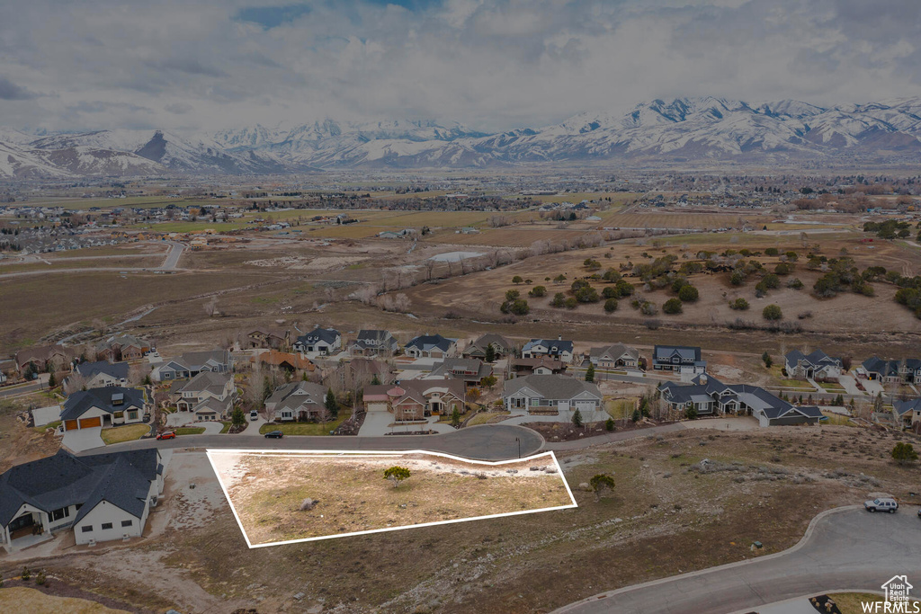 Photo 12 for MLS #2104505 at 3101 E Hunters Ridge Way