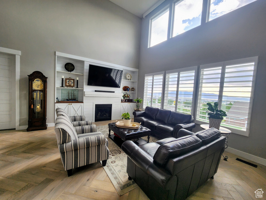 286 S 1150 E Pleasant Grove, UT 84062