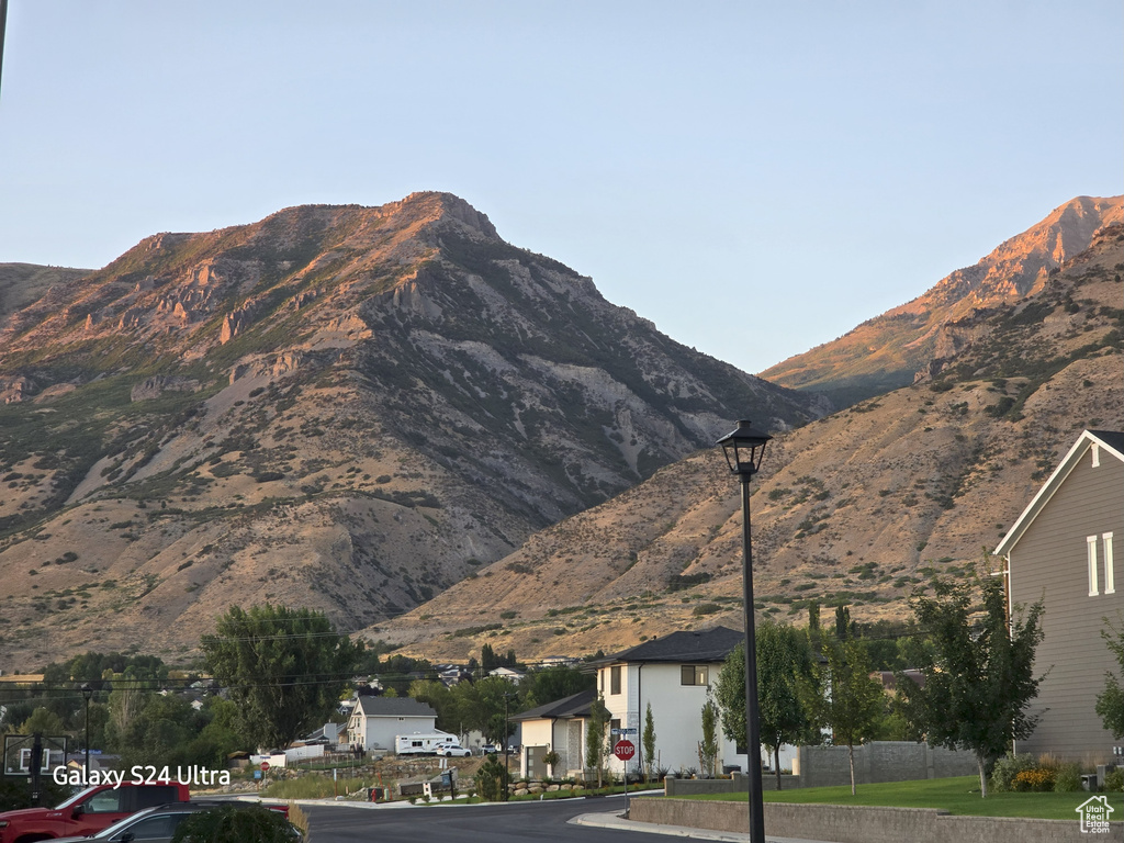 286 S 1150 E Pleasant Grove, UT 84062
