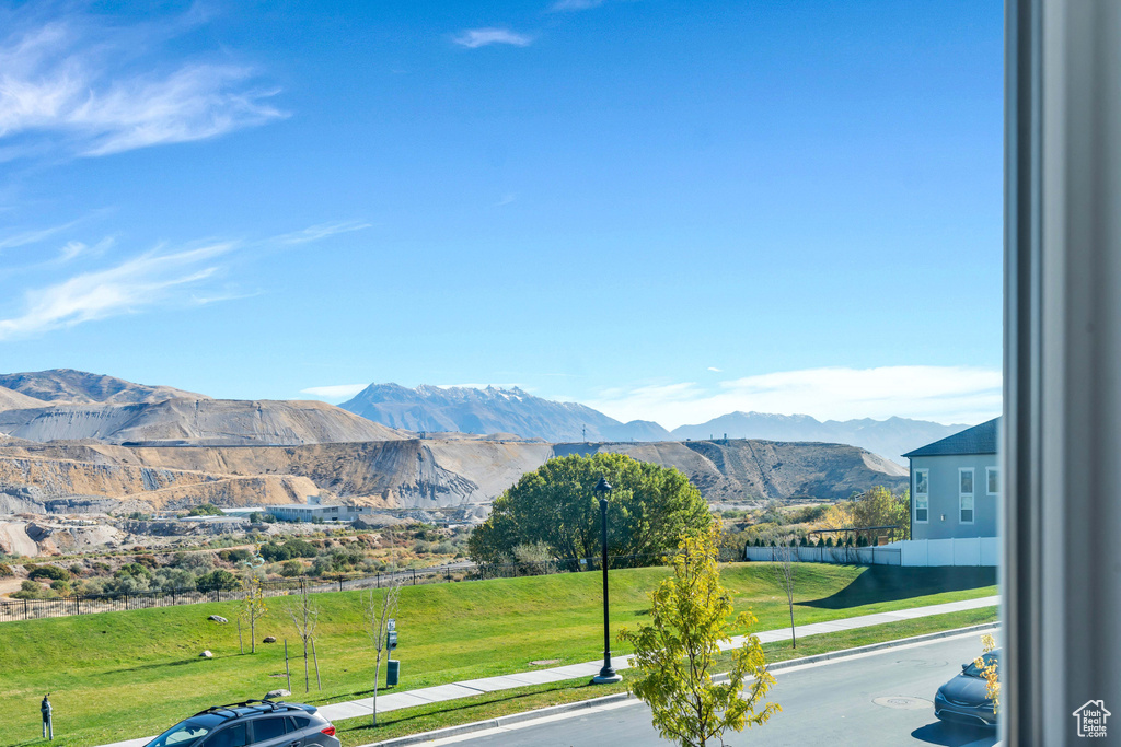 16284 S COUPLER LN Bluffdale, UT 84065