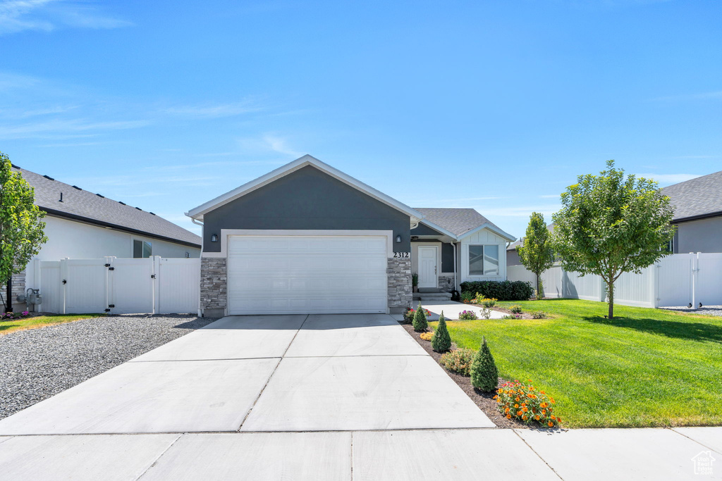 2312 E QUAKING ASPEN LN Eagle Mountain, UT 84005