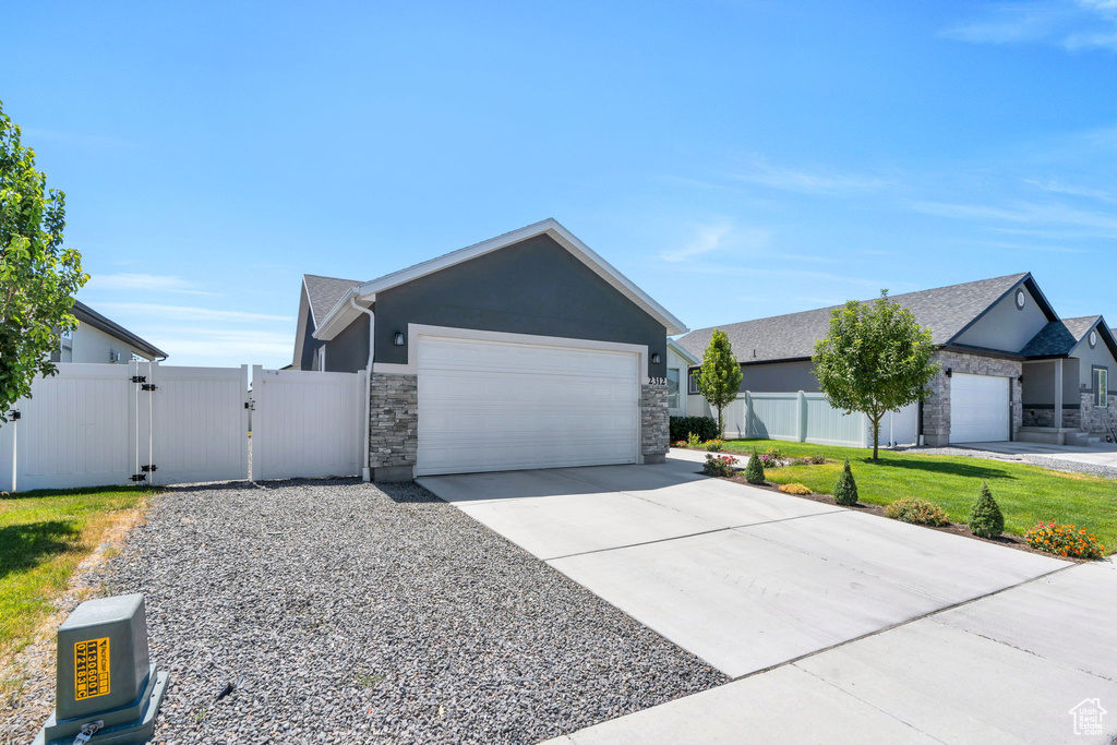 2312 E QUAKING ASPEN LN Eagle Mountain, UT 84005