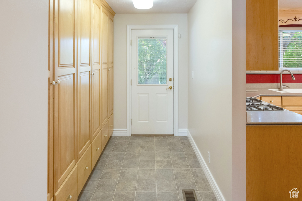 424 E SHAMROCK DR Murray, UT 84107
