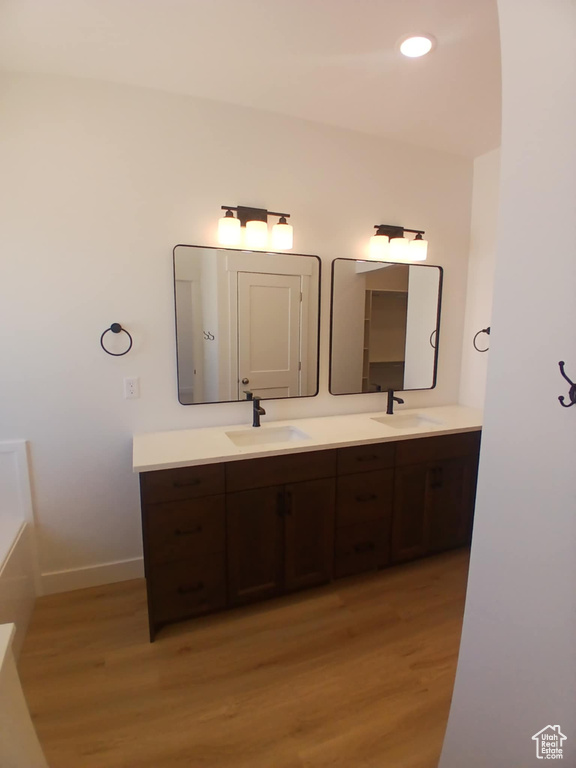 1113 E 160 N Hyde Park, UT 84318