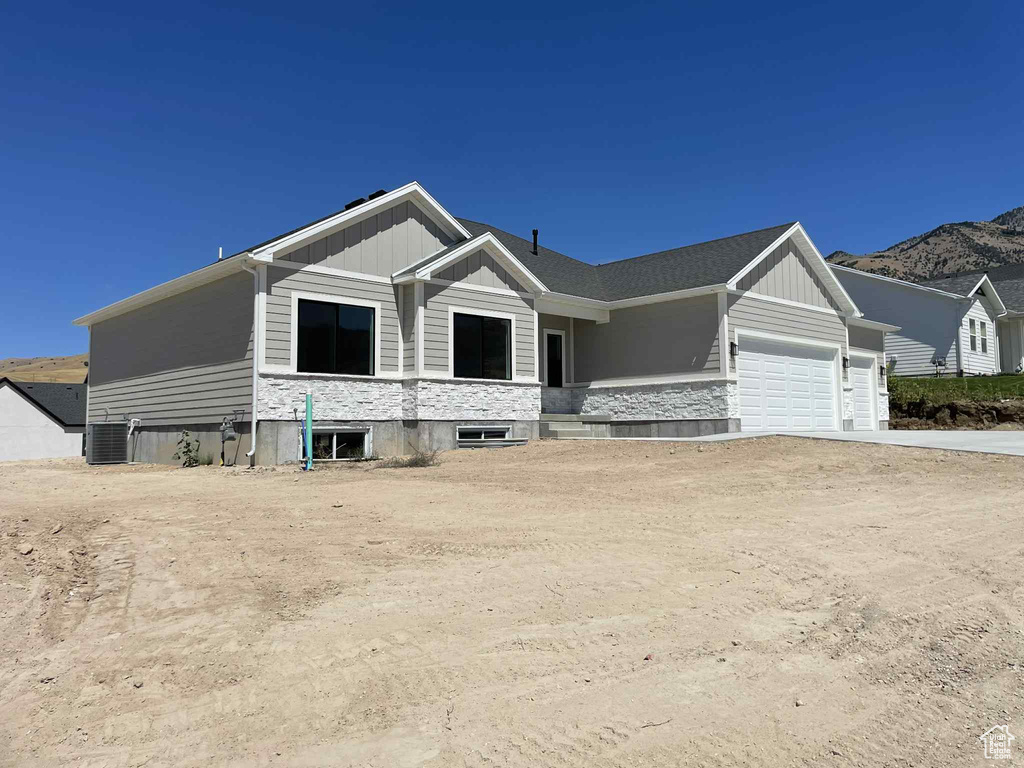 1113 E 160 N Hyde Park, UT 84318