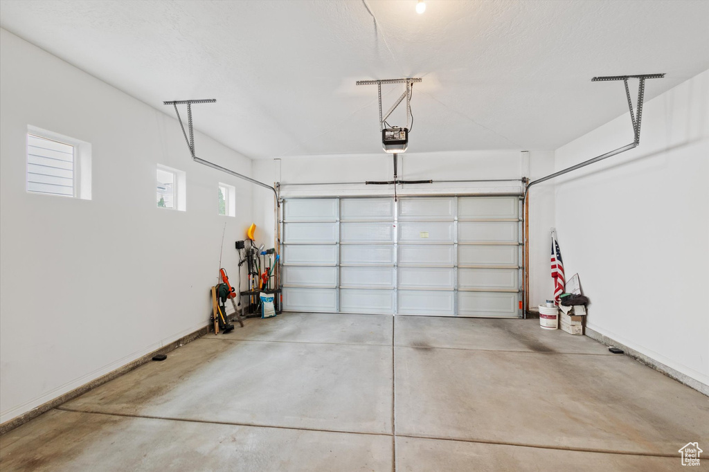 4817 N ARCTIC FOX CIR Lehi, UT 84043