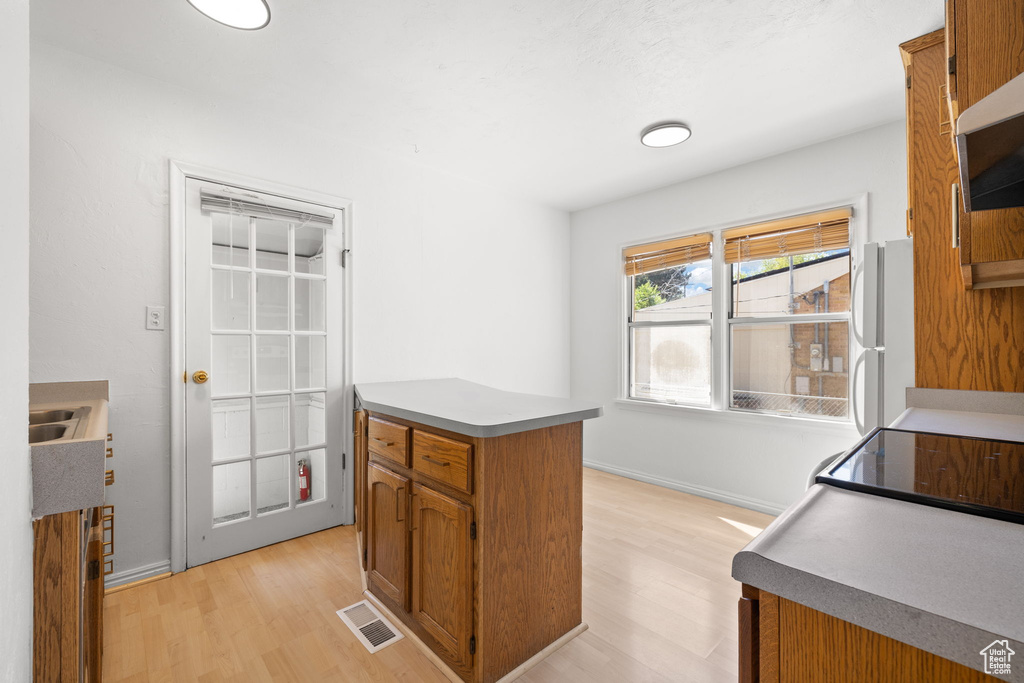 927 S 450 E Orem, UT 84097
