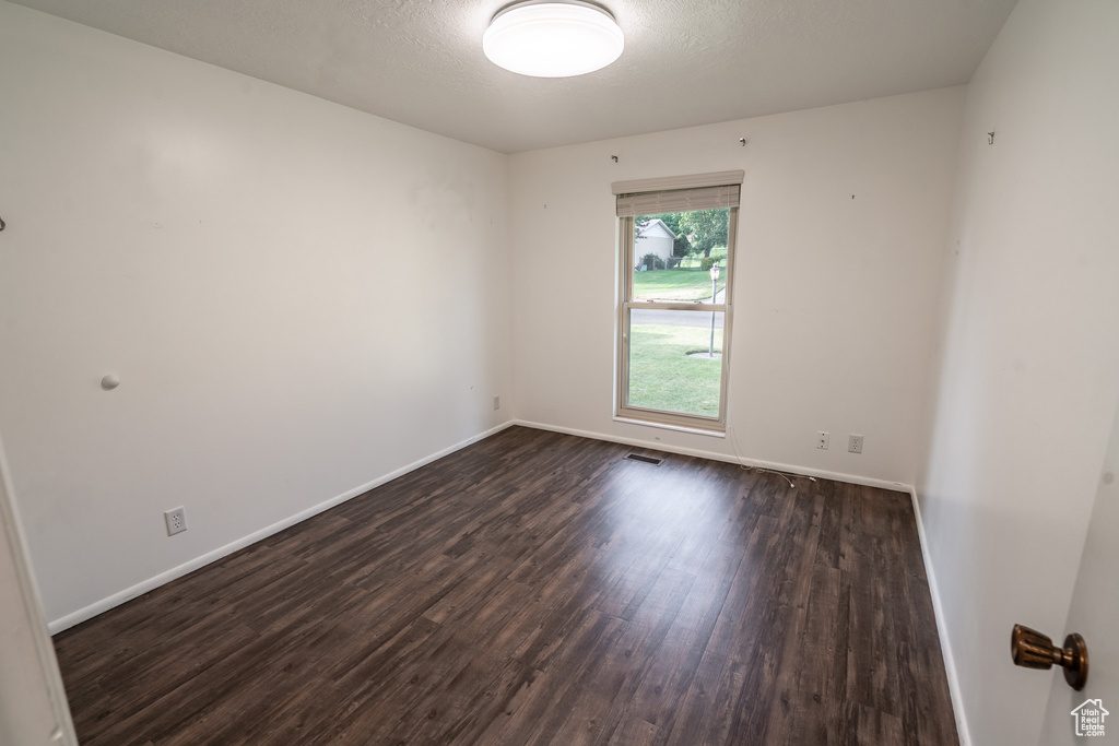 Photo 17 for MLS #2104587 at 731 W 3750 North
