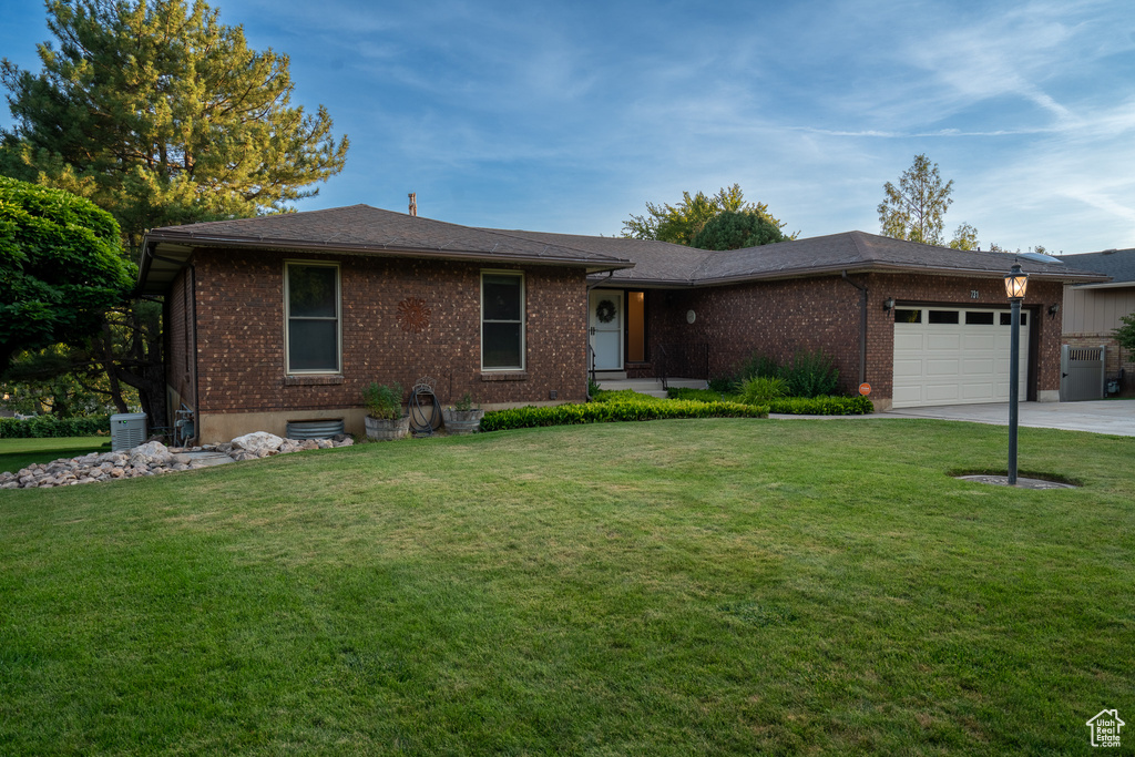 Photo 3 for MLS #2104587 at 731 W 3750 North