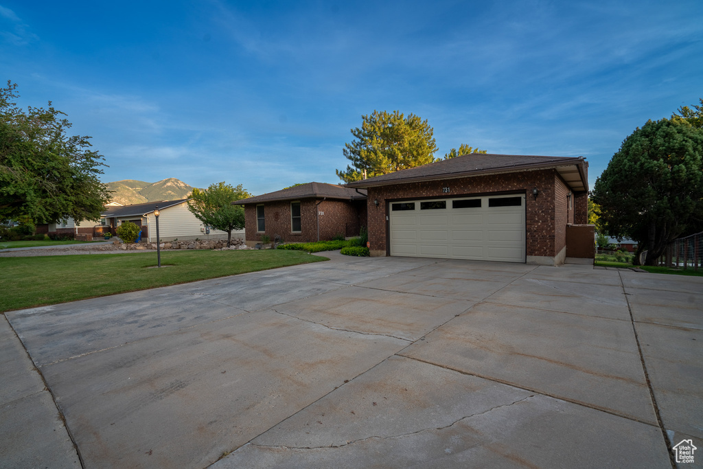 Photo 4 for MLS #2104587 at 731 W 3750 North