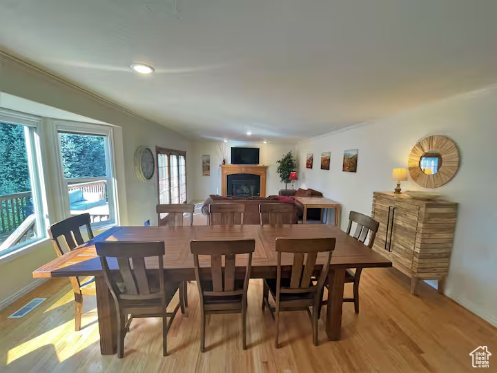 2009 E SWEETBRIAR LN Sandy, UT 84092