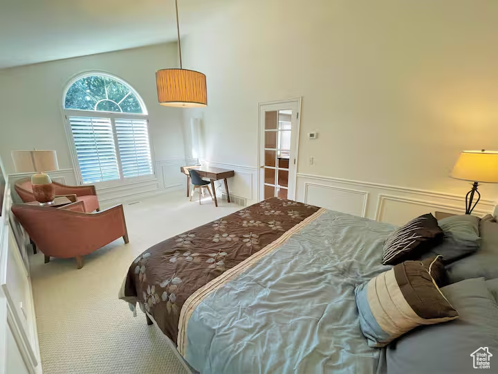 2009 E SWEETBRIAR LN Sandy, UT 84092