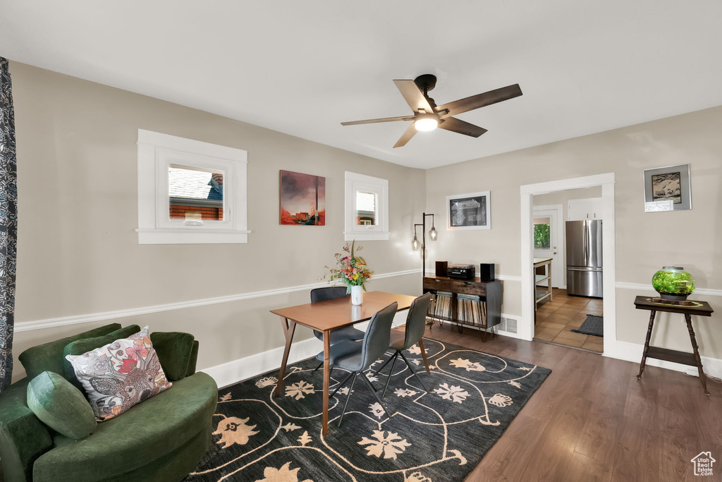 Photo 4 for MLS #2104595 at 2118 S Green St