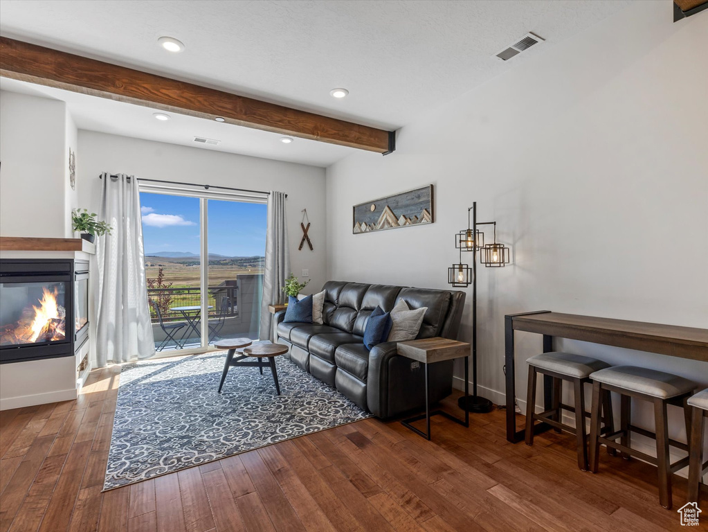 Photo 2 for MLS #2104610 at 6169 Park Ln #44