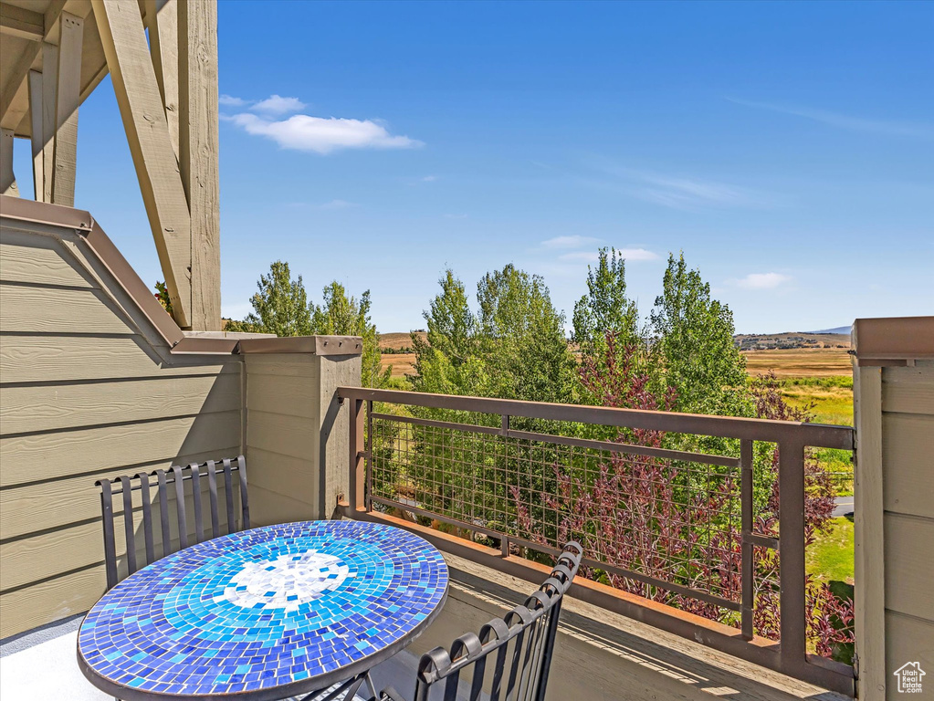 Photo 8 for MLS #2104610 at 6169 Park Ln #44