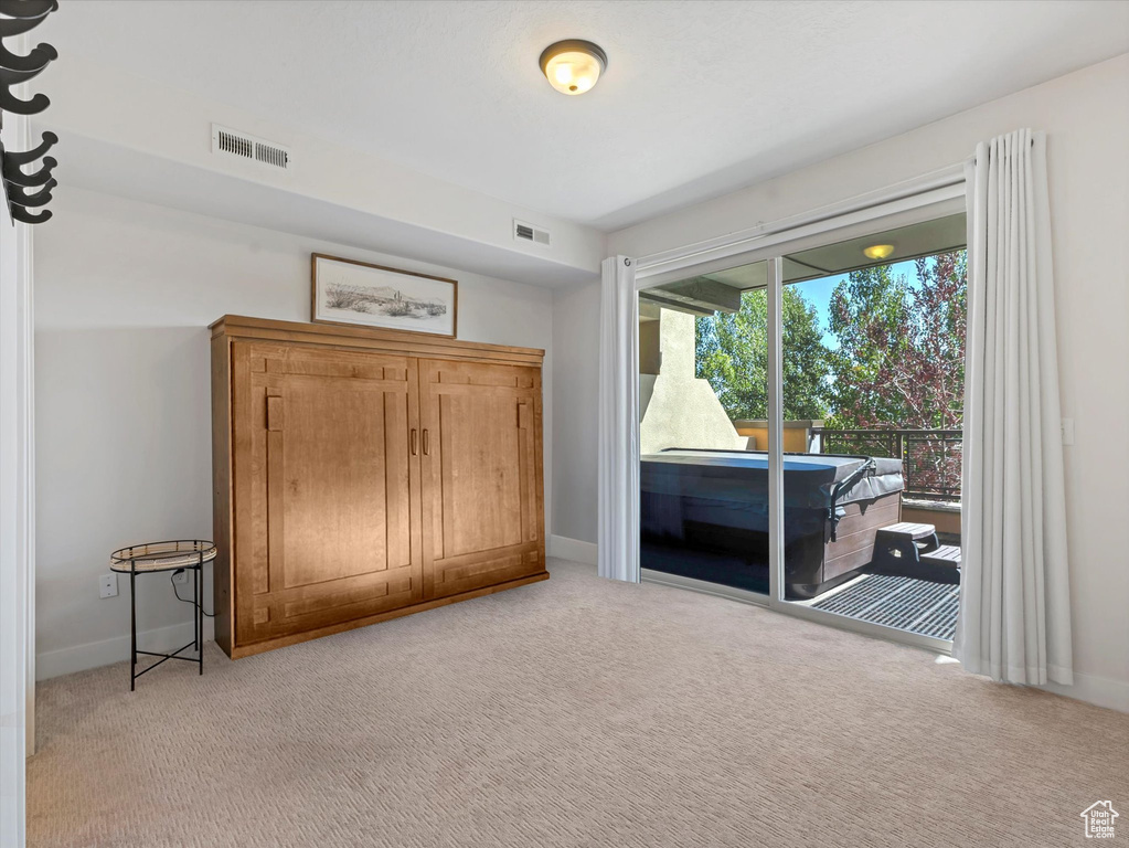 Photo 15 for MLS #2104610 at 6169 Park Ln #44