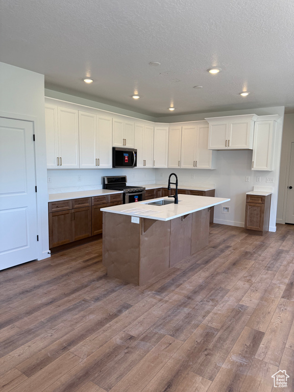56 N 825 W Clearfield, UT 84015