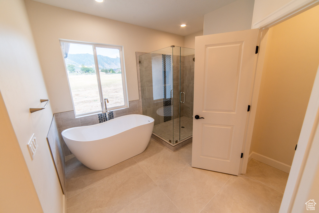 Photo 17 for MLS #2104629 at 2288 N Lincoln Ln #A/B