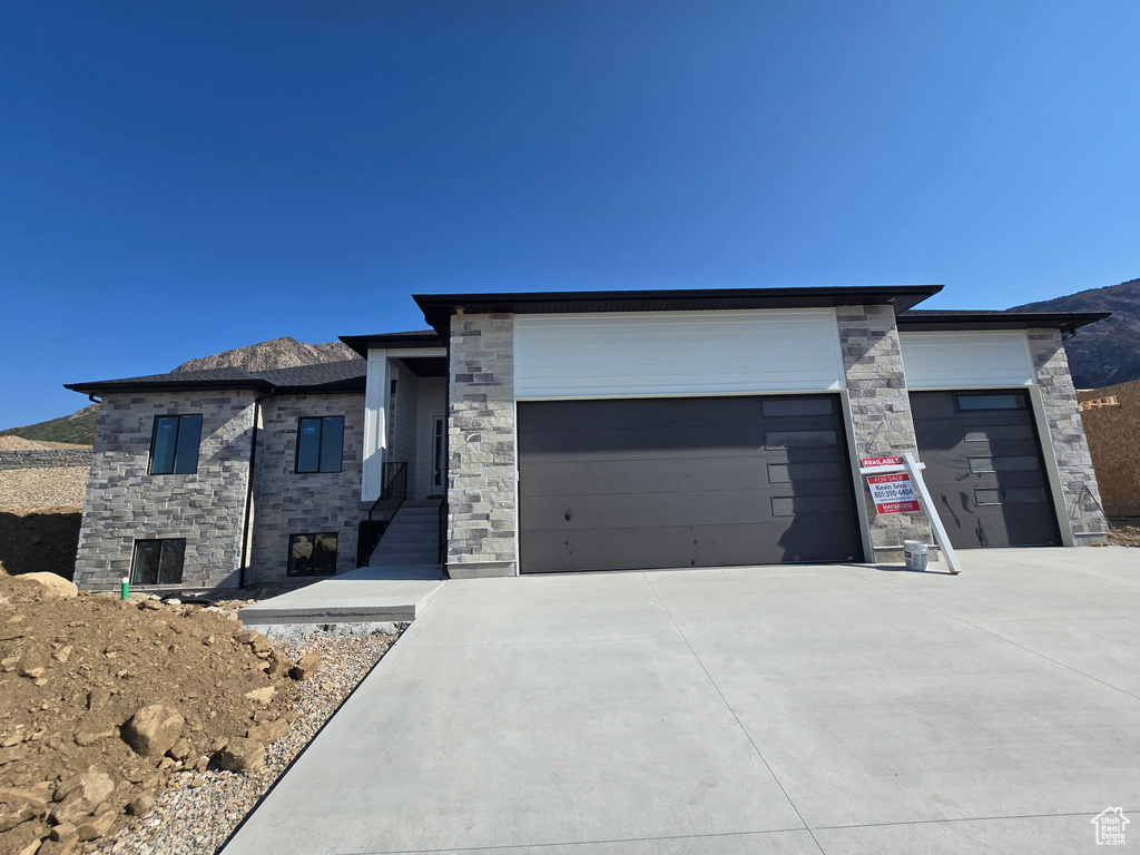 710 E MOUNTAIN ROAD North Ogden, UT 84414