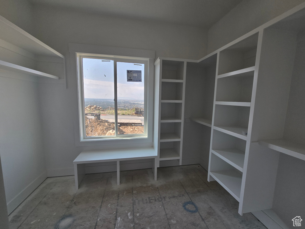 710 E MOUNTAIN ROAD North Ogden, UT 84414