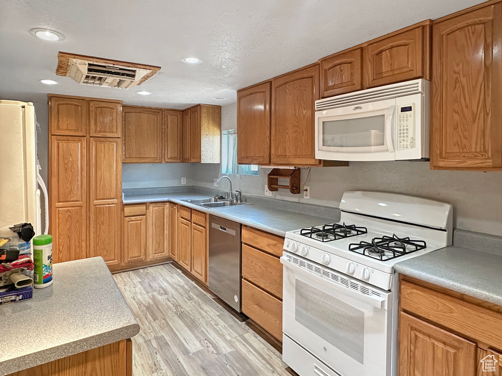 280 S 300 W Huntington, UT 84528
