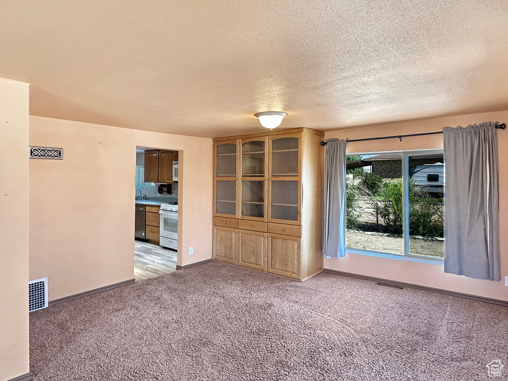280 S 300 W Huntington, UT 84528