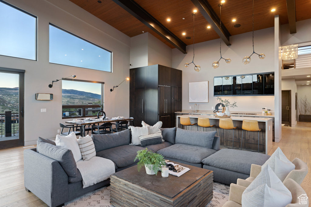 Photo 8 for MLS #2104639 at 836 E Canyon Gate Rd