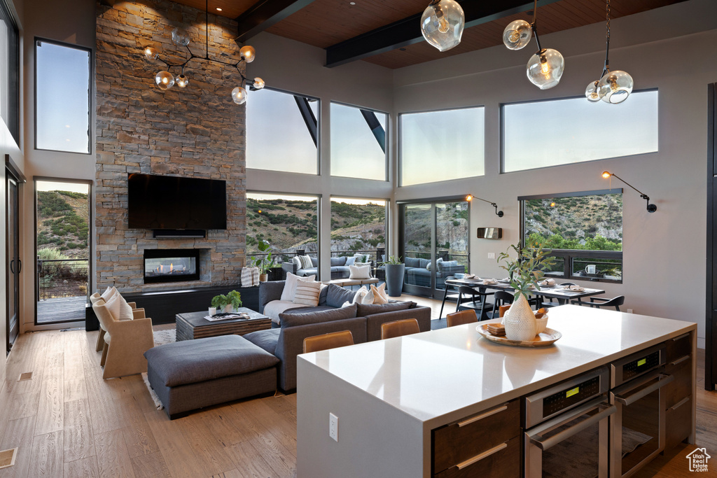 Photo 5 for MLS #2104639 at 836 E Canyon Gate Rd