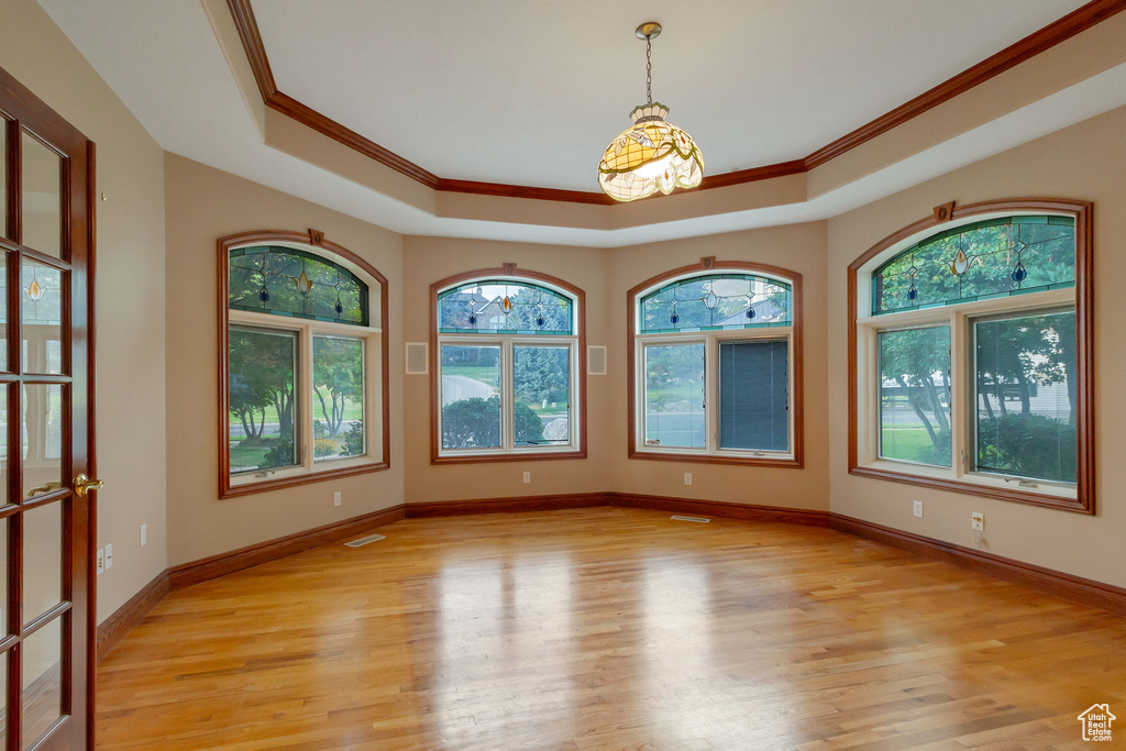 1681 E LAKEVIEW WAY Ogden, UT 84403