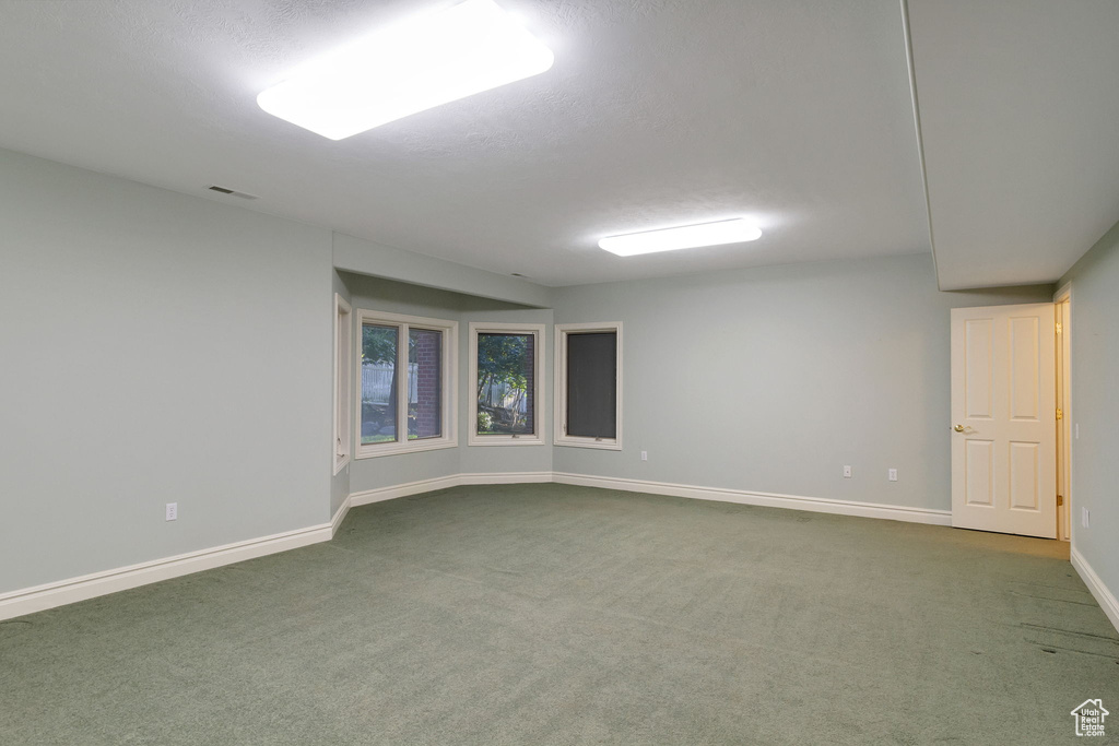 1681 E LAKEVIEW WAY Ogden, UT 84403