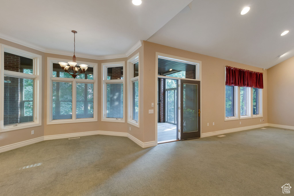 1681 E LAKEVIEW WAY Ogden, UT 84403