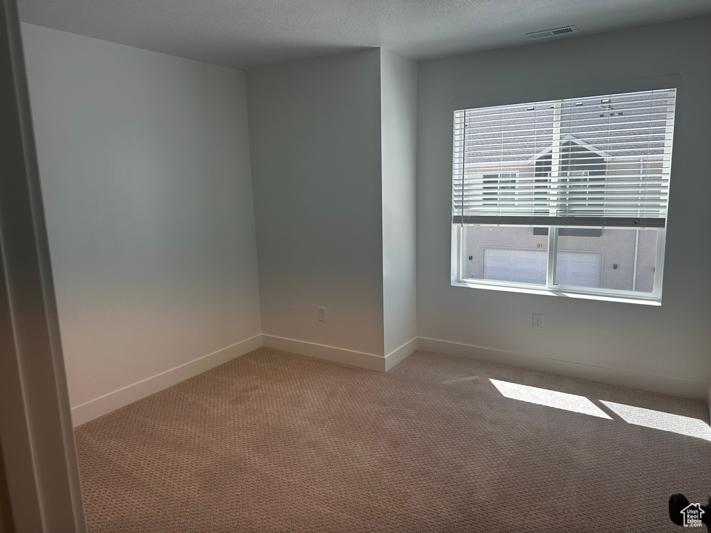 Photo 12 for MLS #2104646 at 80 S Moonlit Rd