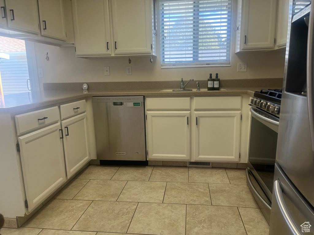 Photo 7 for MLS #2104660 at 3987 S 1500 West