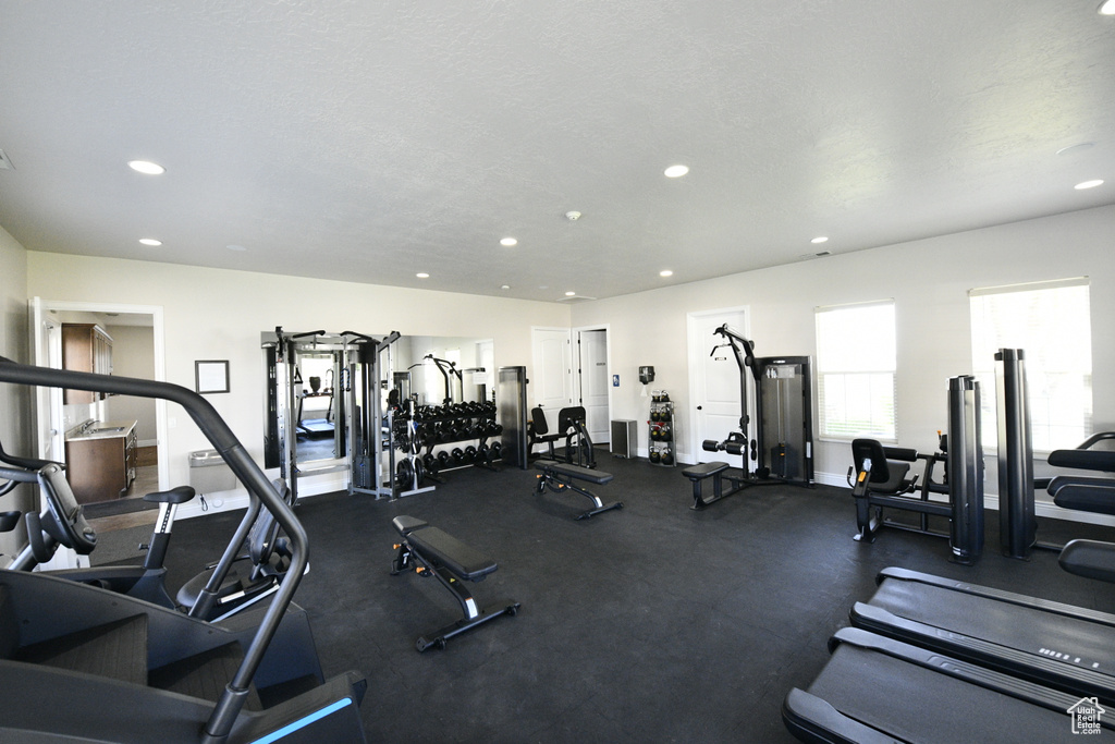 Photo 15 for MLS #2104667 at 433 N Kent Dr