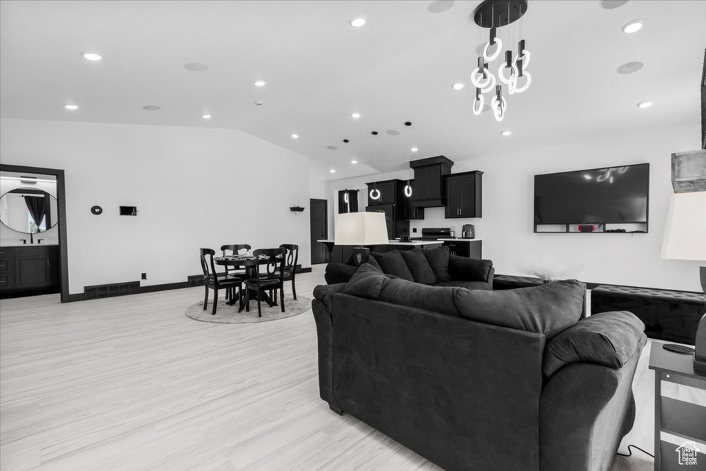 Photo 28 for MLS #2104686 at 167 S 200 West