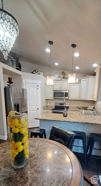 1673 E SLOW WATER WAY Eagle Mountain, UT 84005