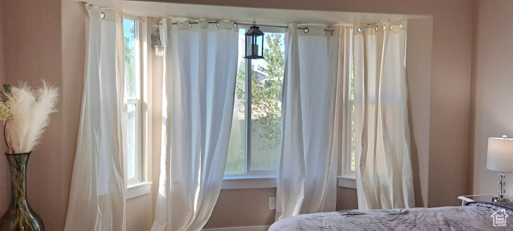 1673 E SLOW WATER WAY Eagle Mountain, UT 84005