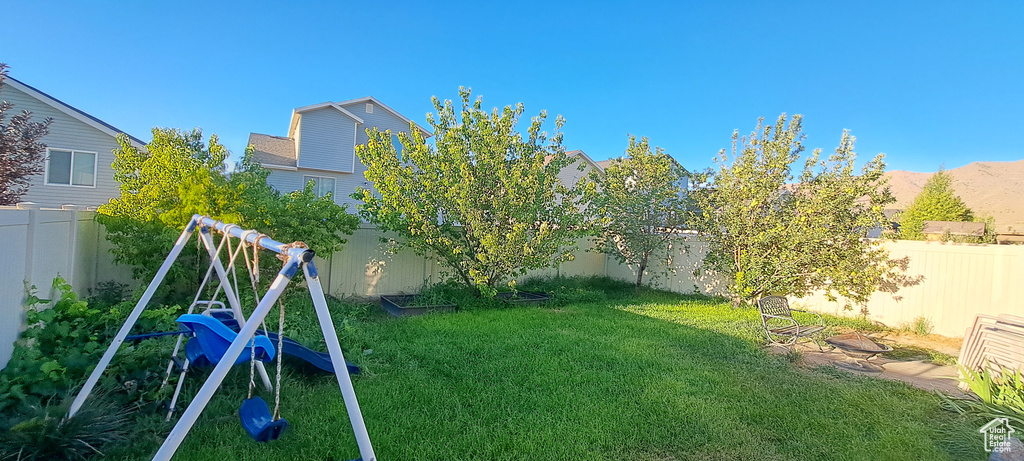 1673 E SLOW WATER WAY Eagle Mountain, UT 84005