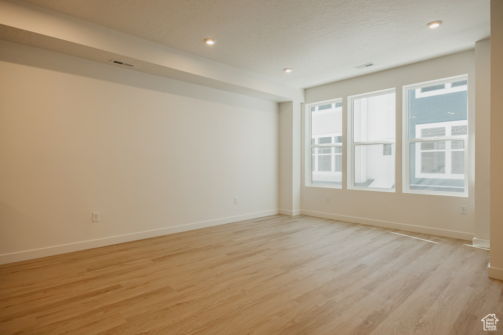 Photo 14 for MLS #2104696 at 247 E 1825 North #4