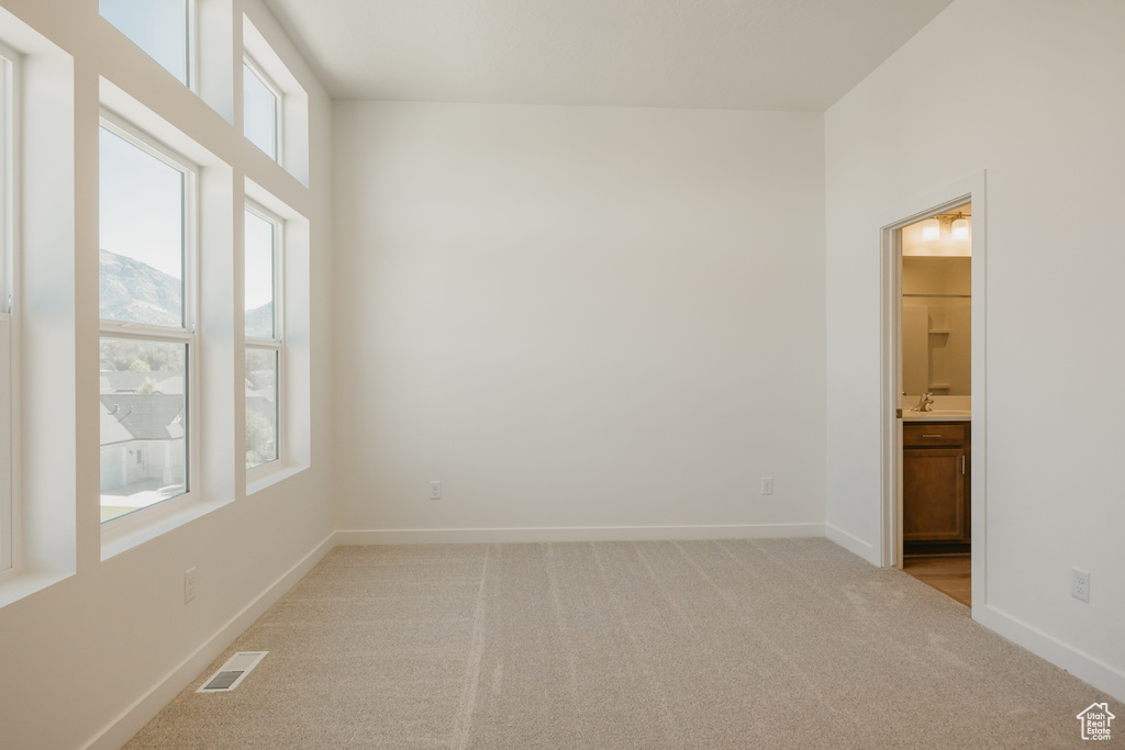 Photo 6 for MLS #2104696 at 247 E 1825 North #4