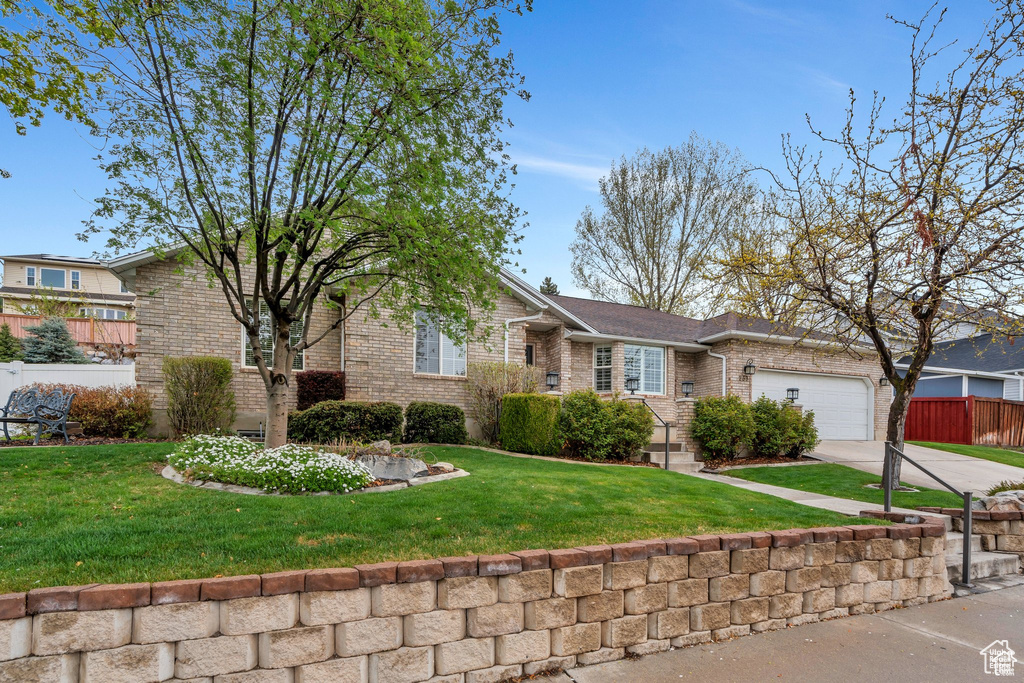 253 RIDGE RD Orem, UT 84057