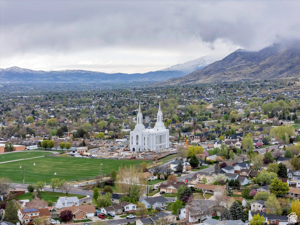 253 RIDGE RD Orem, UT 84057