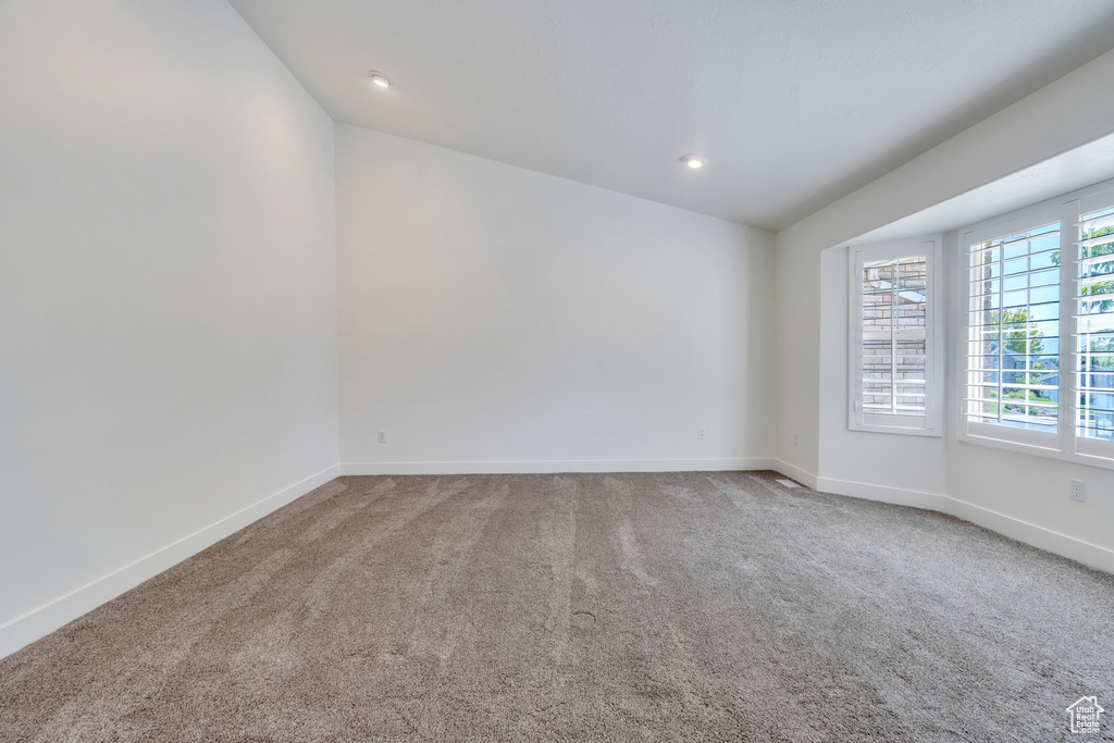 253 RIDGE RD Orem, UT 84057