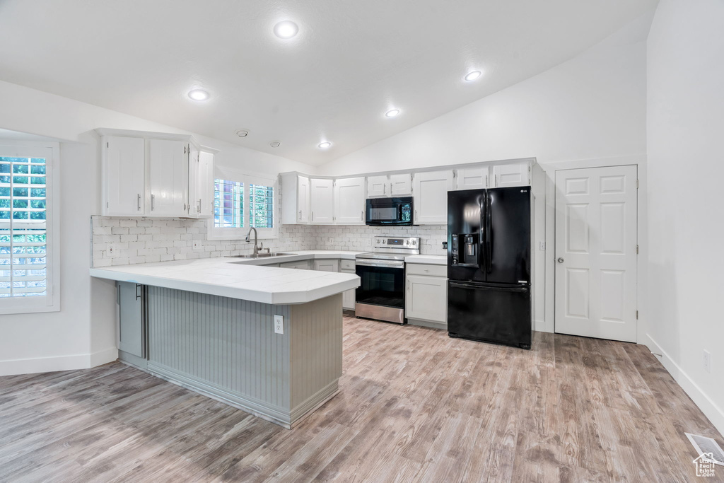 253 RIDGE RD Orem, UT 84057