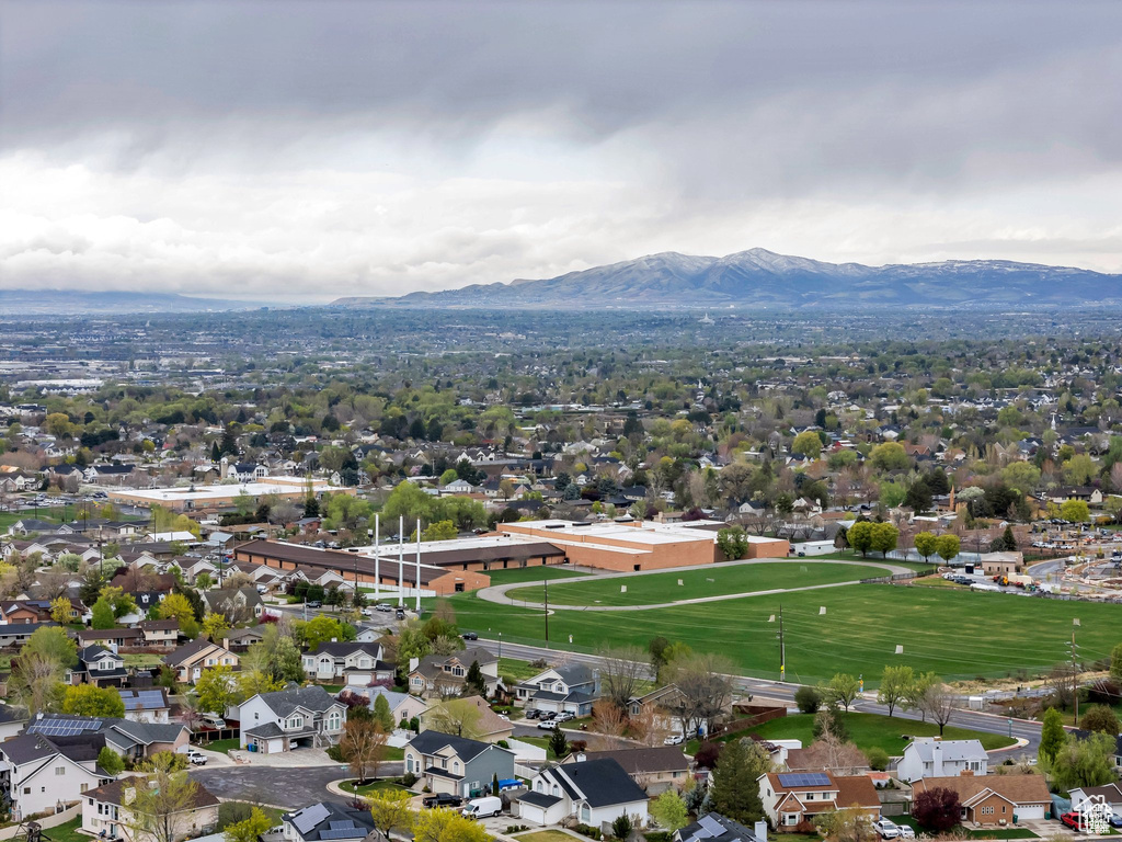253 RIDGE RD Orem, UT 84057