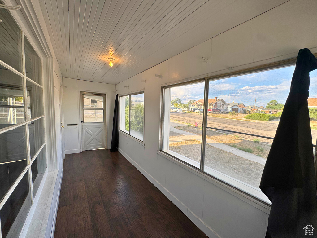 Photo 2 for MLS #2104725 at 144 S 300 East