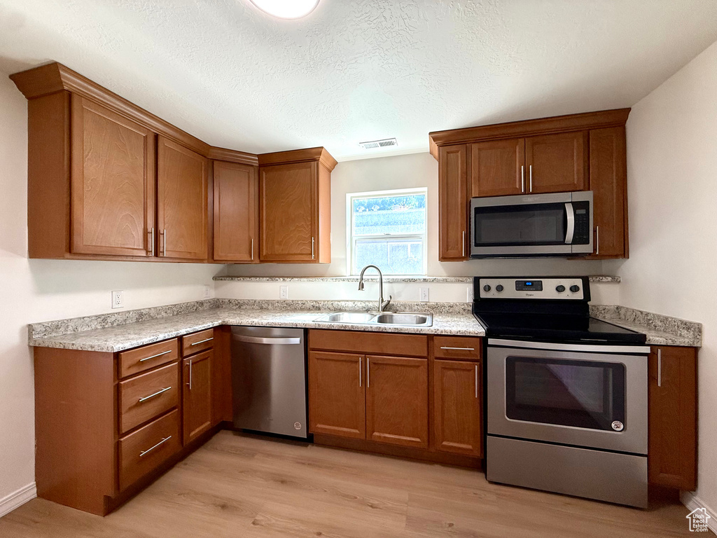 156 E 2700 S South Salt Lake, UT 84115