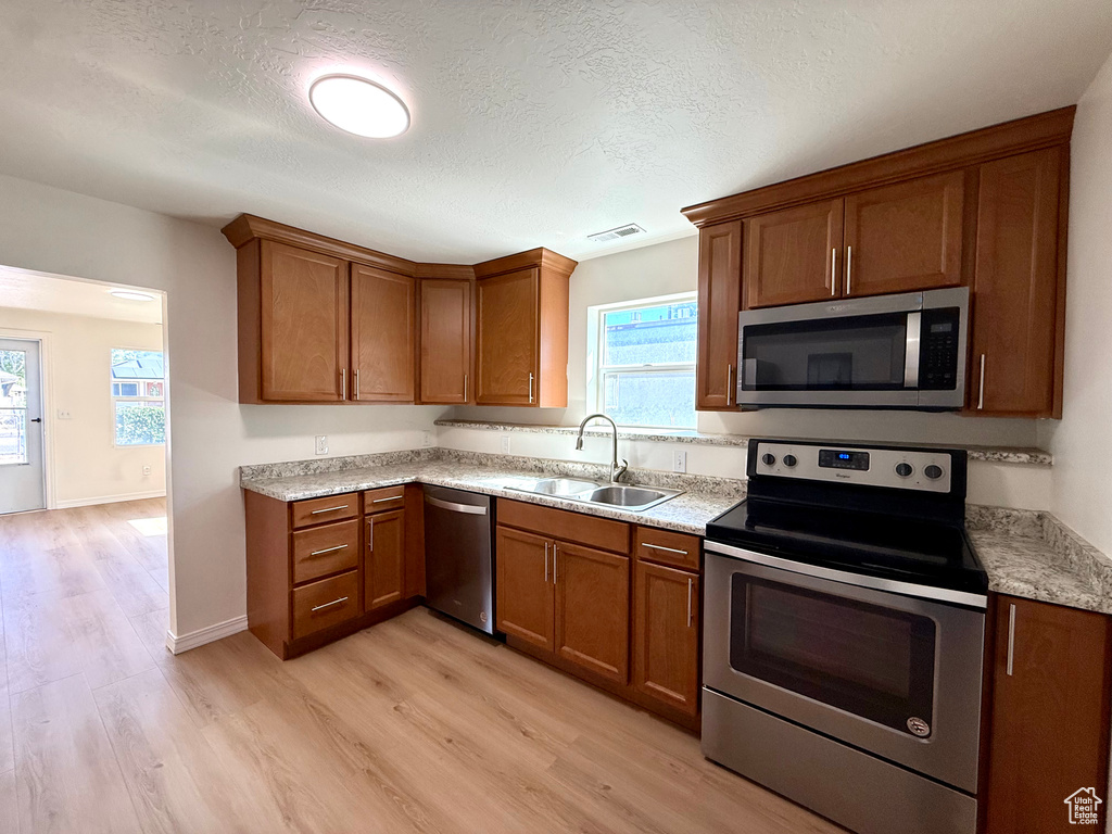 156 E 2700 S South Salt Lake, UT 84115