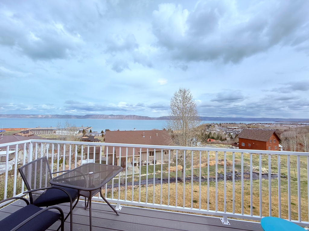902 N NEWBURG #4 Garden City, UT 84028