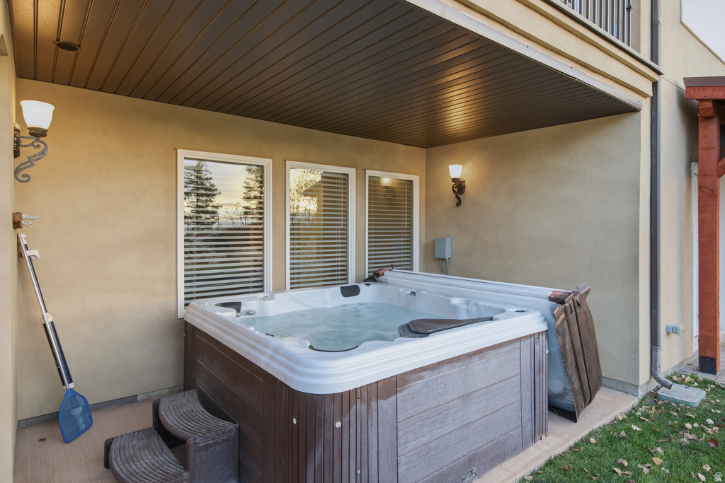 1107 N TWICKENHAM DR Salt Lake City, UT 84103